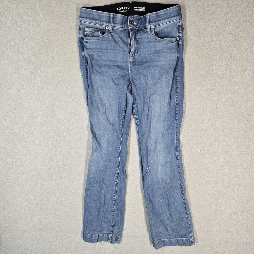 Torrid Women Jeans 12R Blue Denim Flared Bombshell Flare Premium Stretch READ